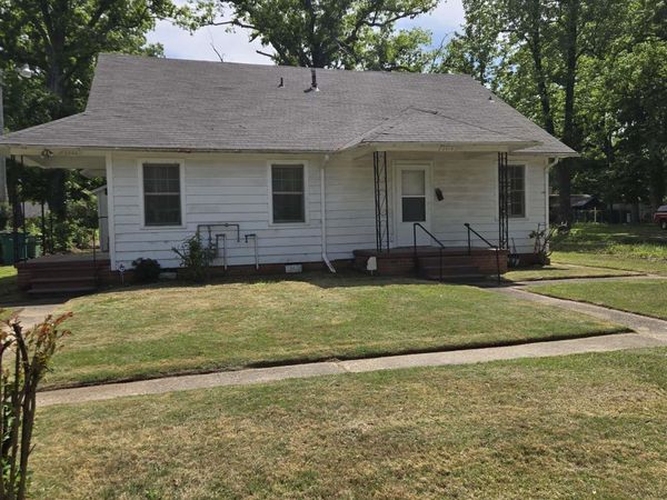 2008 W 30th Street, Pine Bluff, AR 71603