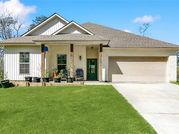 31527 MEADOW LARK Lane , Denham Springs, LA 70726