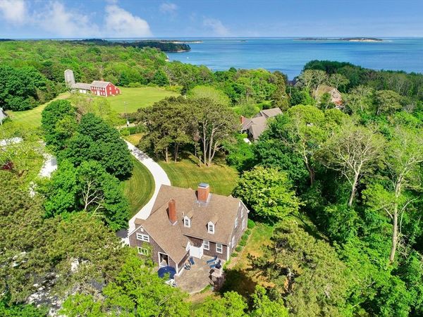 588 S Orleans Rd, Orleans, MA 02653