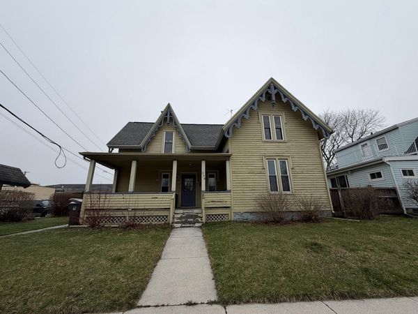 309 Broadway STREET, Sheboygan Falls, WI 53085