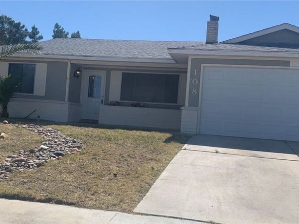 108 Windsong Street , Las Vegas, NV 89145
