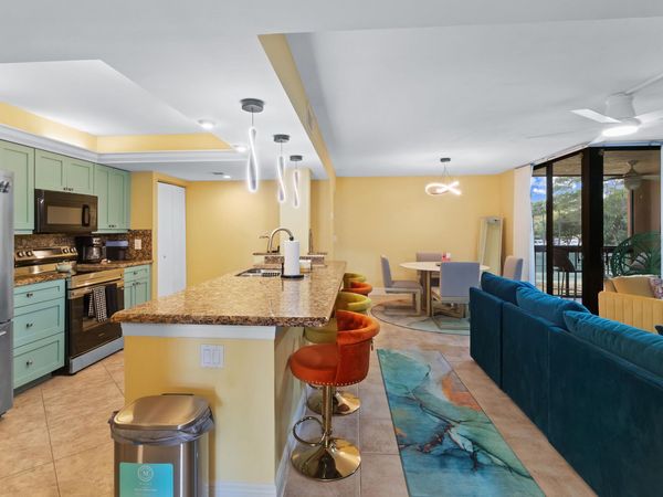 500 Egret Circle, Unit 8208, Delray Beach, FL 33444