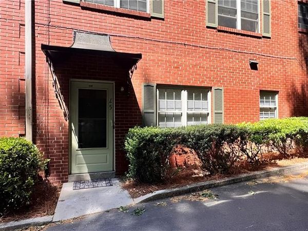 430 Lindbergh Drive NE, Unit L5, Atlanta, GA 30305