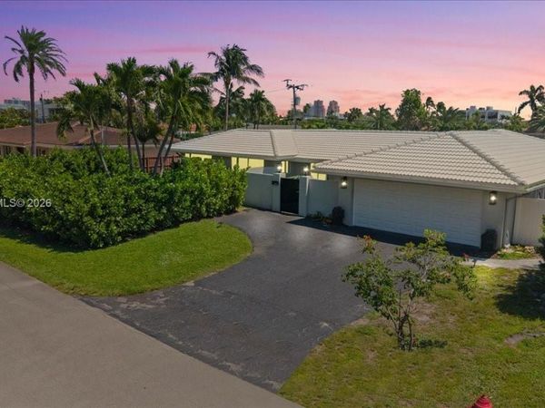 2632 NE 35th St , Fort Lauderdale, FL 33306