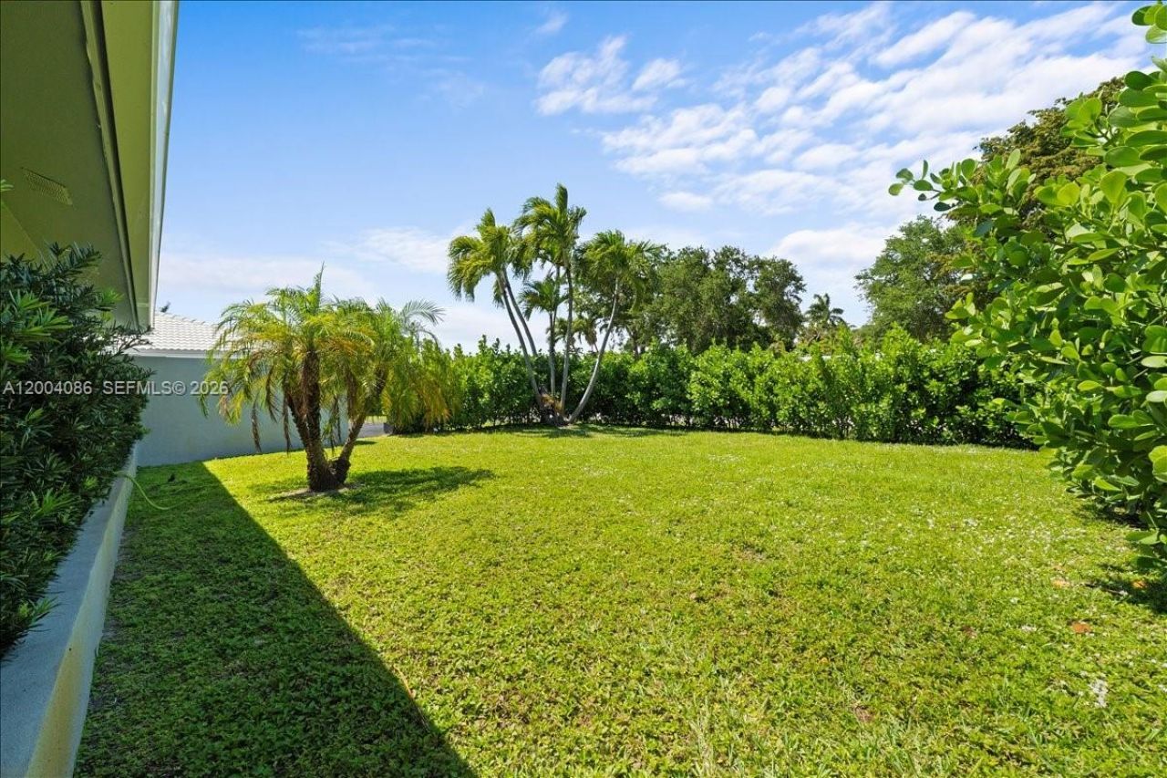 2632 NE 35th St, Fort Lauderdale, FL 33306 Photo