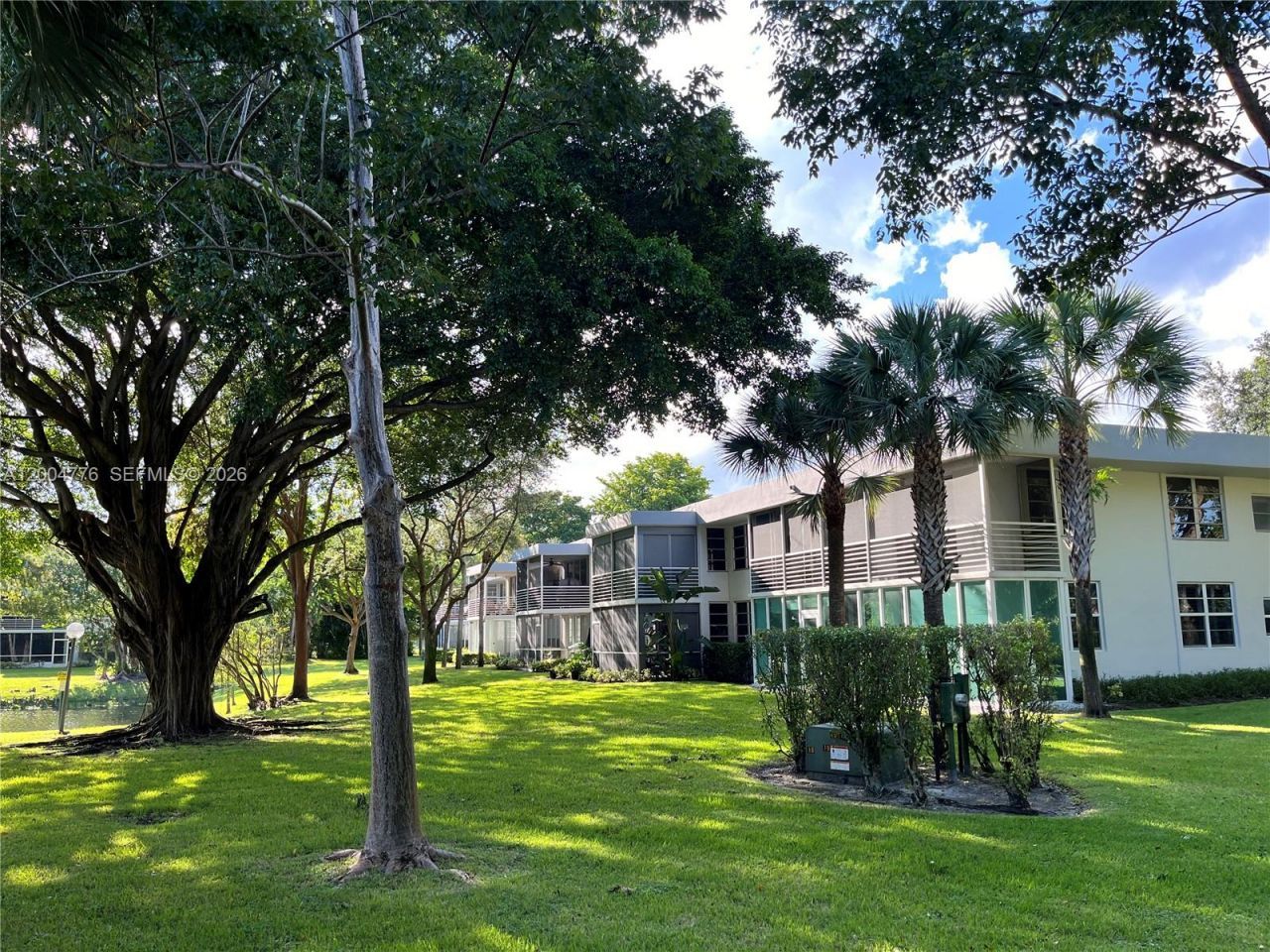 4280 Oaks Ter , Unit 203, Pompano Beach, FL 33069 Photo
