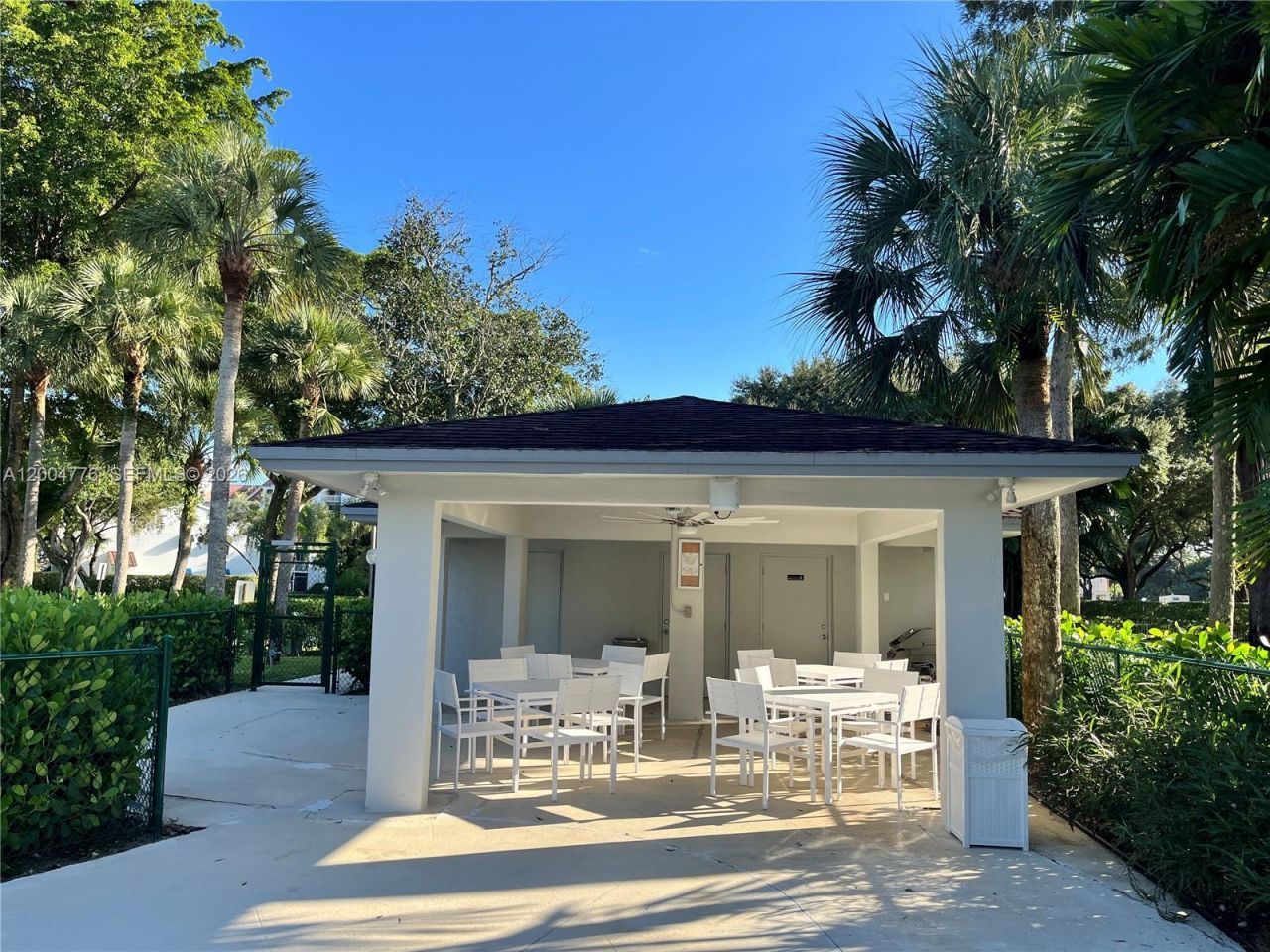 4280 Oaks Ter , Unit 203, Pompano Beach, FL 33069 Photo