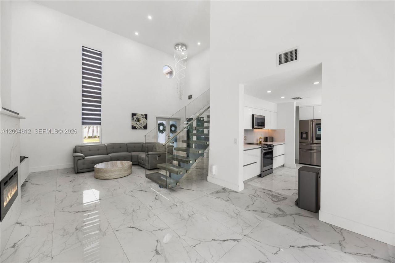 14446 SW 95th Ter , Miami, FL 33186 Photo