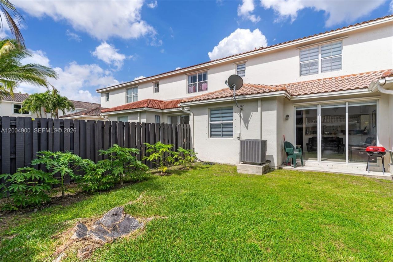 24513 SW 110th Pl , Homestead, FL 33032 Photo
