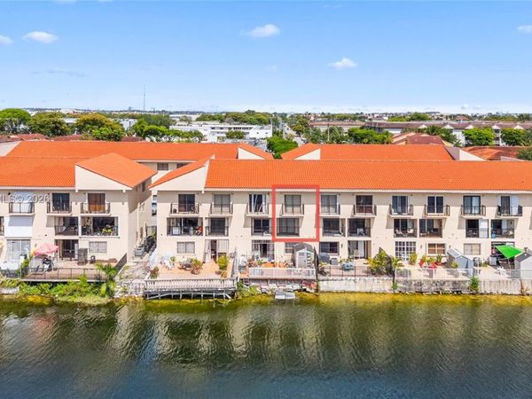 5580 W 26th Ct, Unit 209, Hialeah, FL 33016