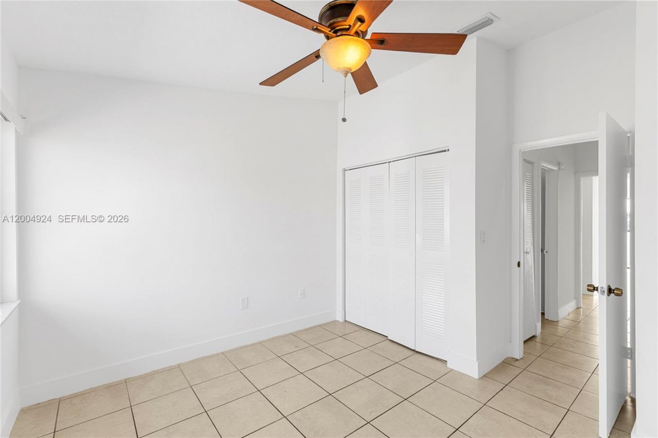 5580 W 26th Ct, Unit 209, Hialeah, FL 33016 Photo