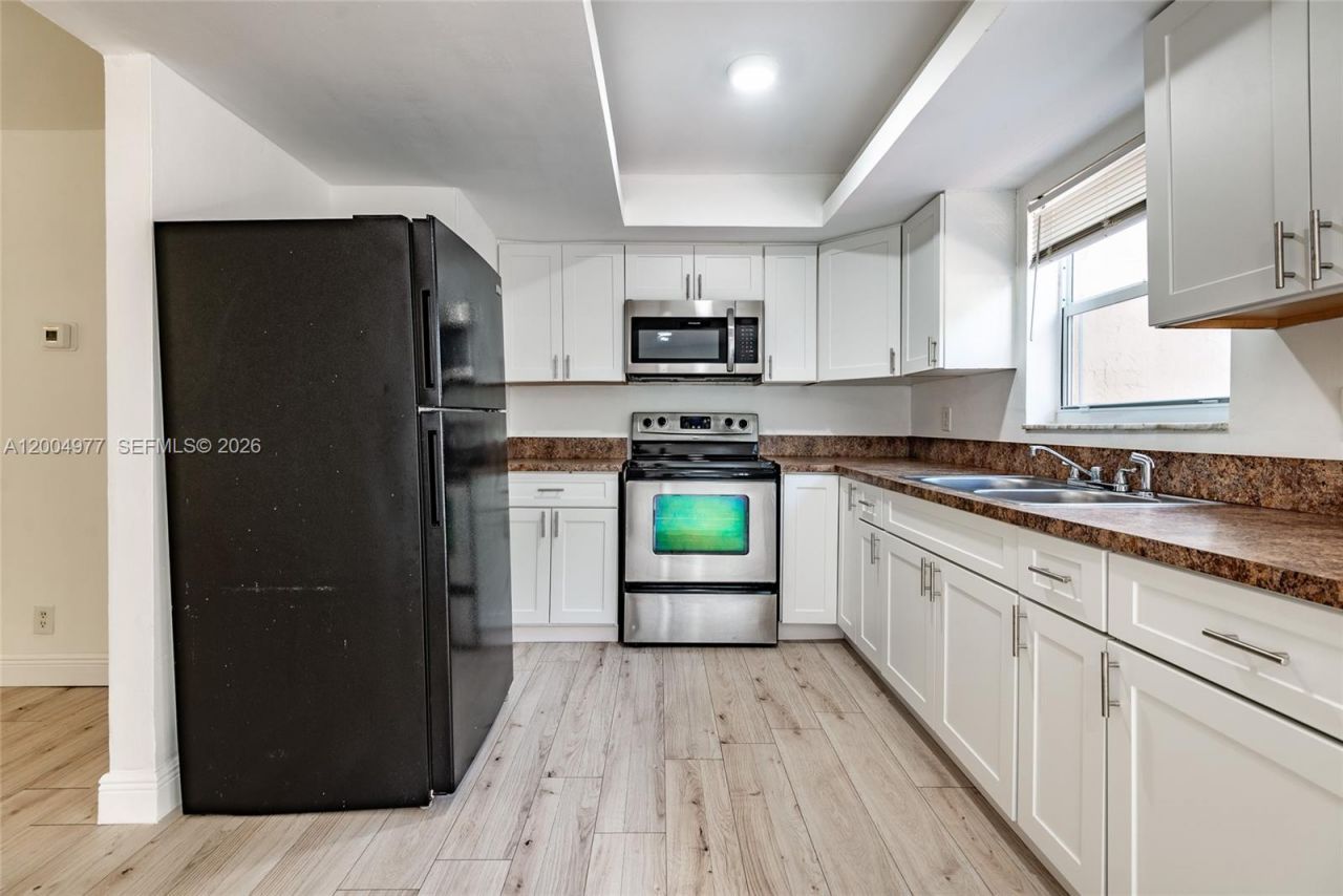 7920 Kimberly Blvd , Unit 305, North Lauderdale, FL 33068 Photo