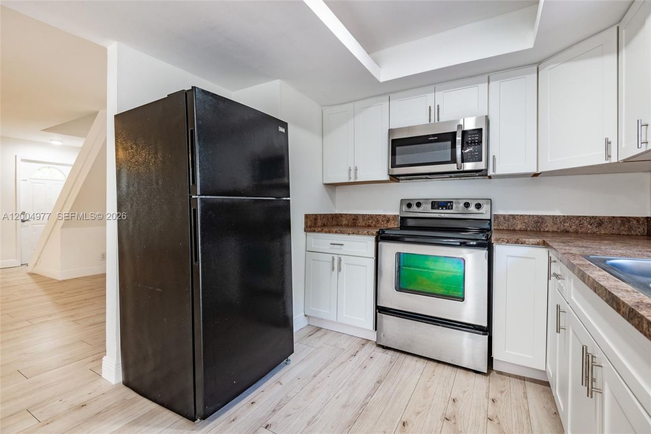 7920 Kimberly Blvd , Unit 305, North Lauderdale, FL 33068 Photo