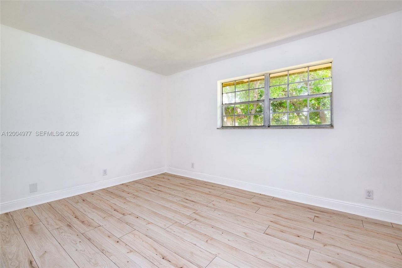 7920 Kimberly Blvd , Unit 305, North Lauderdale, FL 33068 Photo