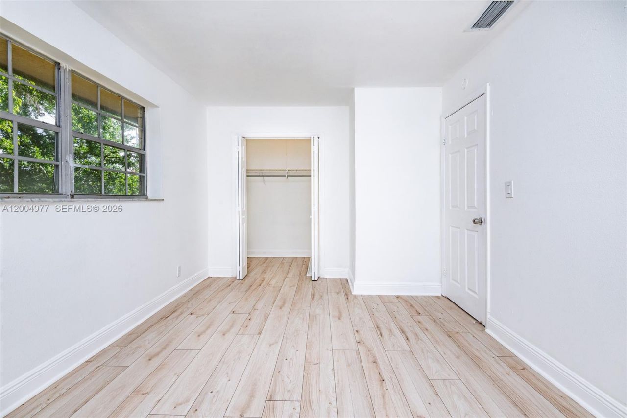 7920 Kimberly Blvd , Unit 305, North Lauderdale, FL 33068 Photo