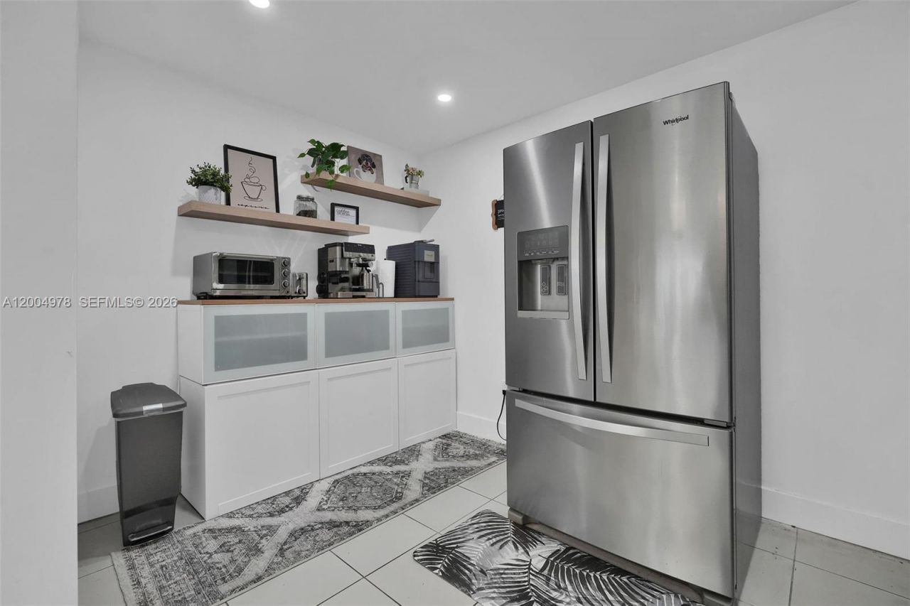 15540 SW 152nd Ter , Miami, FL 33187 Photo