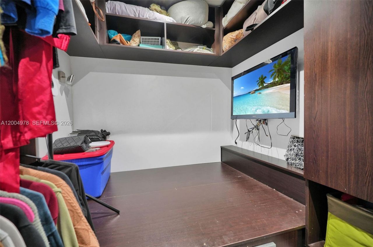 15540 SW 152nd Ter , Miami, FL 33187 Photo