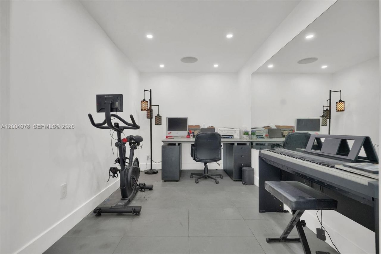 15540 SW 152nd Ter , Miami, FL 33187 Photo