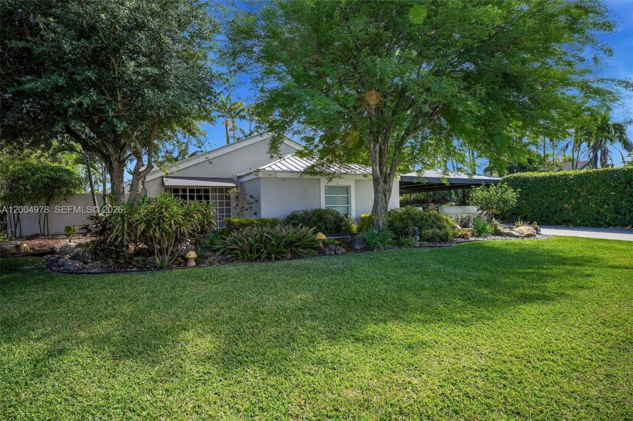 15540 SW 152nd Ter , Miami, FL 33187 Photo