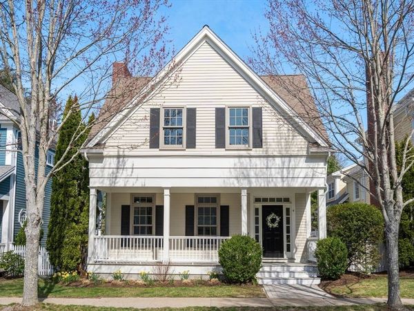 4 Maple Street, Unit 4, Medfield, MA 02052