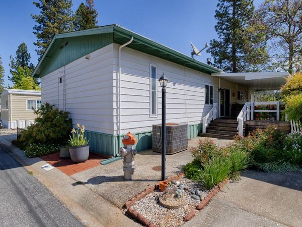 10131 Shamrock Lode, Grass Valley, CA 95949
