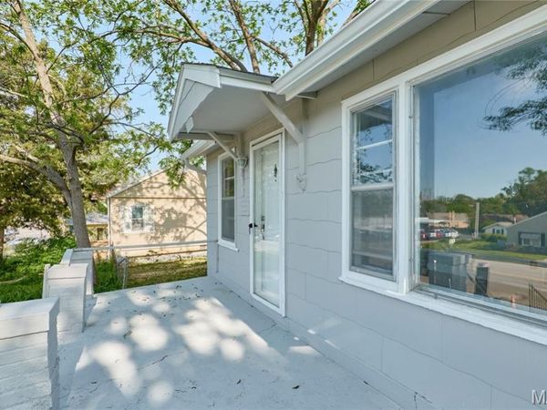 7075 Lansdowne Avenue, St Louis, MO 63109