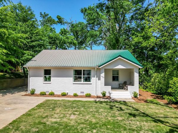 1407 Pierce, Oxford, MS 38655