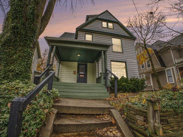 262 Hollister Avenue SE, Grand Rapids, MI 49506