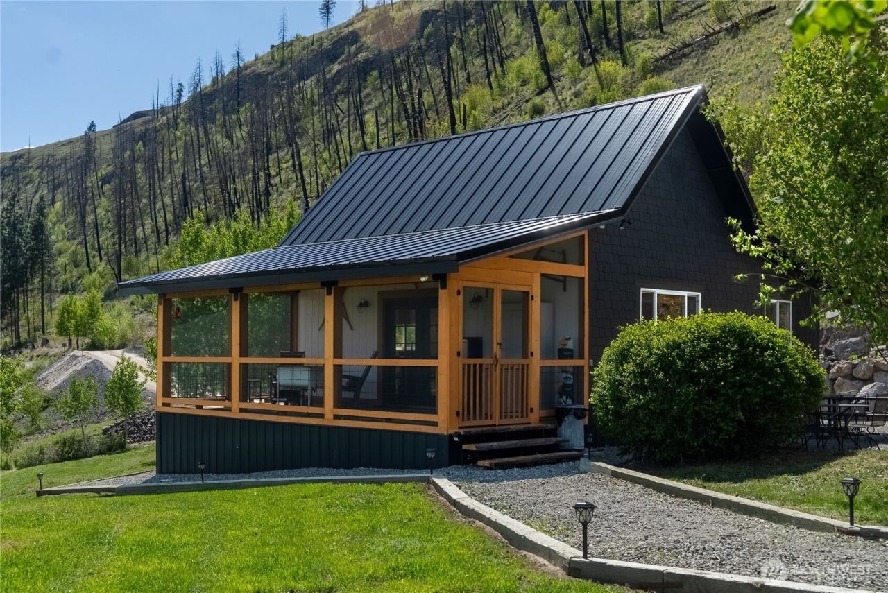 30 Alkali Cuttoff Road , Riverside, WA 98849