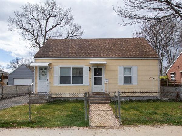 140 Eddy St, Springfield, MA 01104
