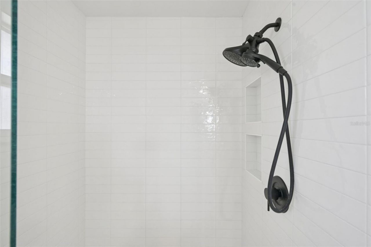 5495 Cynthia Lane , Sarasota, FL 34235 Photo