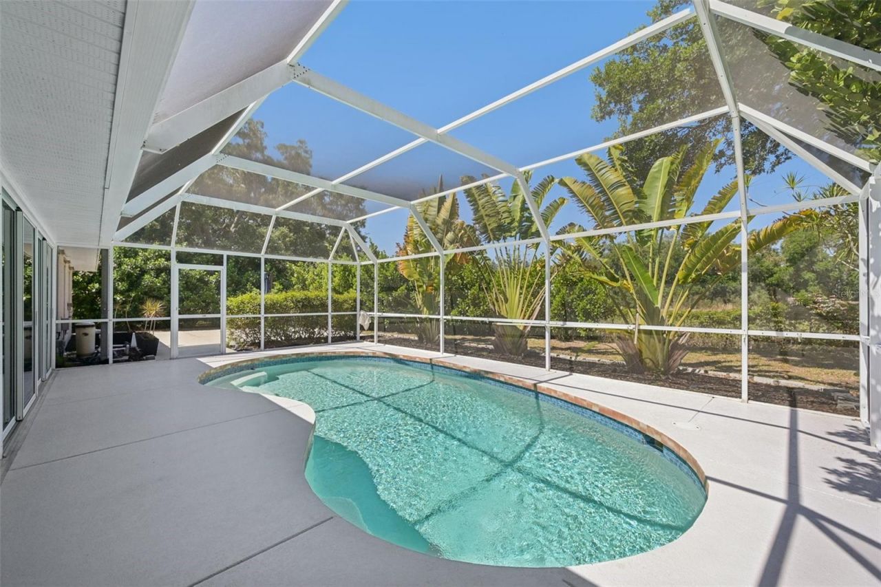 5495 Cynthia Lane , Sarasota, FL 34235 Photo