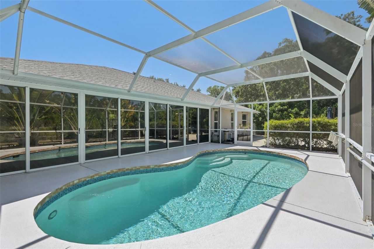 5495 Cynthia Lane , Sarasota, FL 34235 Photo