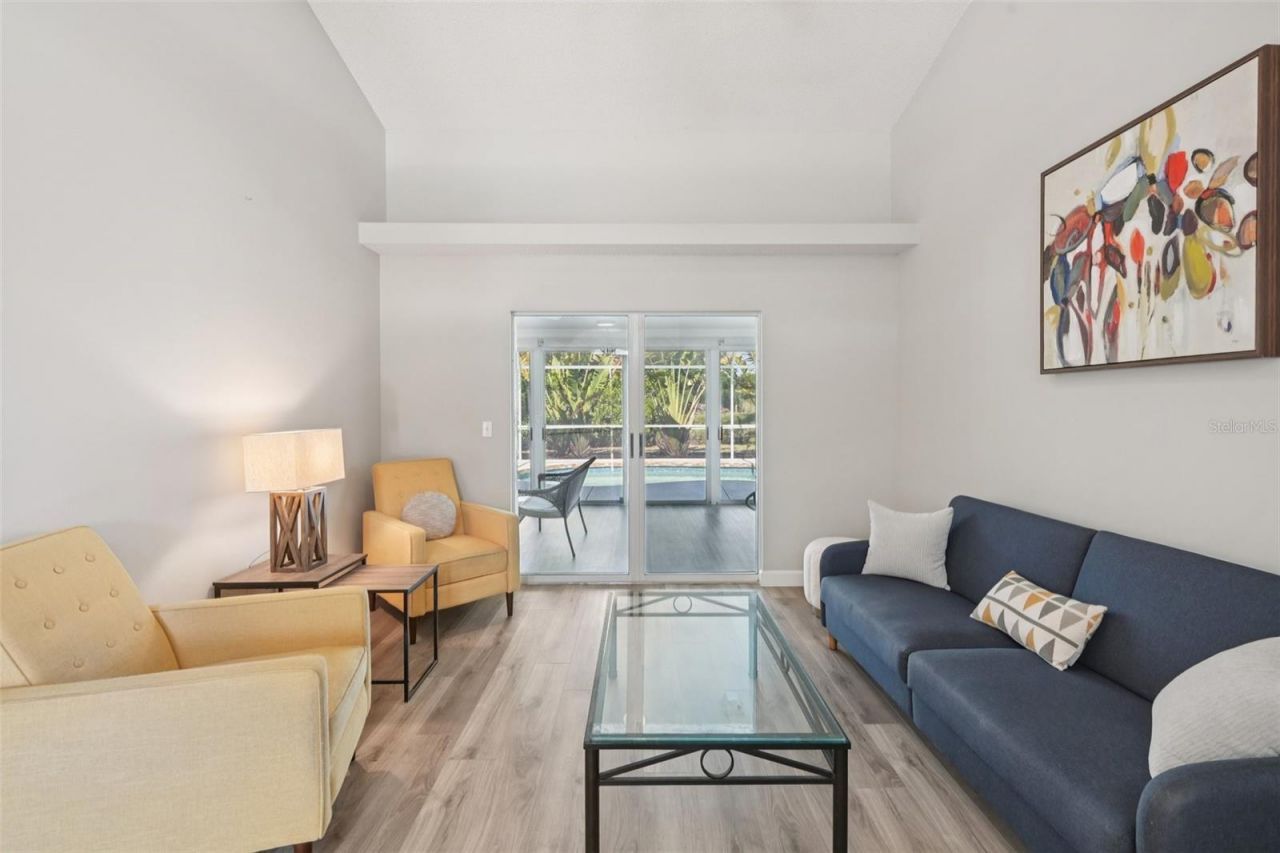 5495 Cynthia Lane , Sarasota, FL 34235 Photo