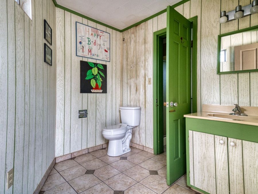Property Image 40
