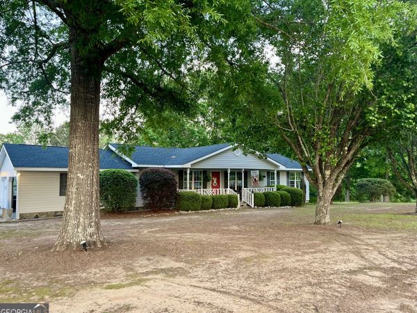 612 Macon Road, Reynolds, GA 31076