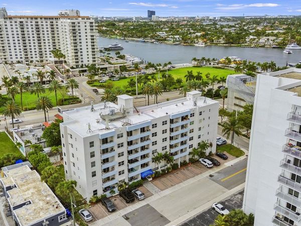 2900 Banyan Street, Unit 601, Fort Lauderdale, FL 33316