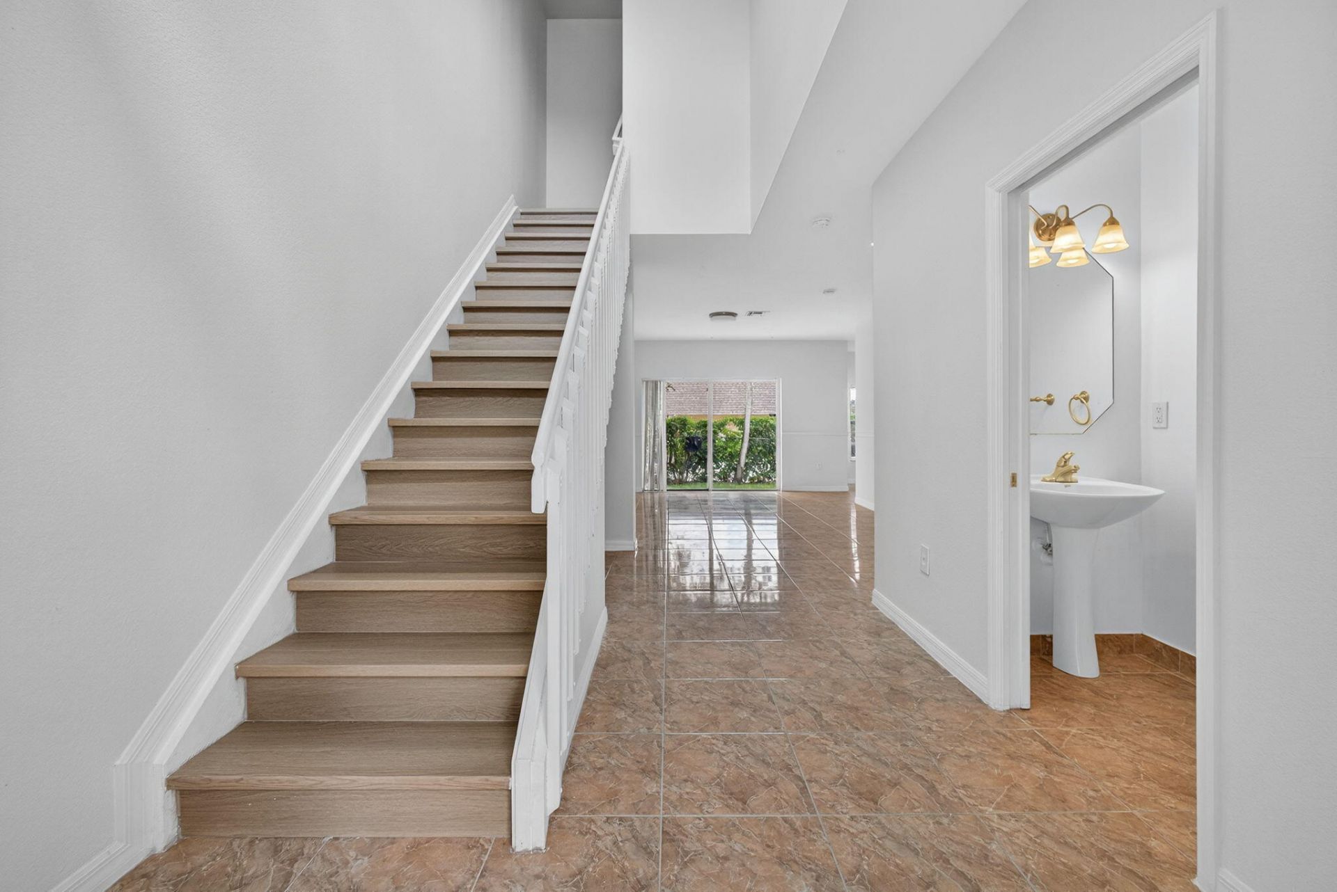 513 Talia Circle, Palm Springs, FL 33461 Photo