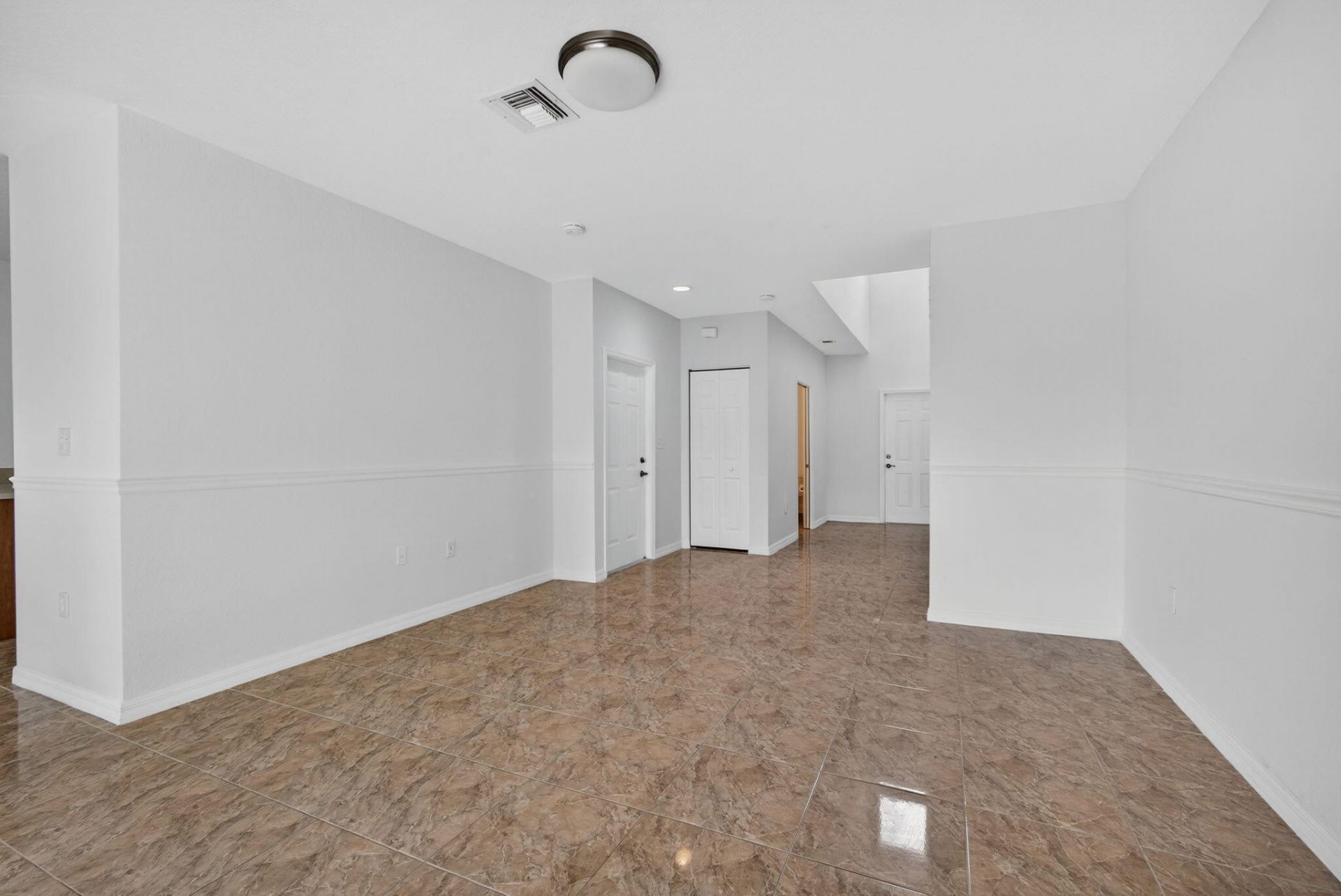 513 Talia Circle, Palm Springs, FL 33461 Photo