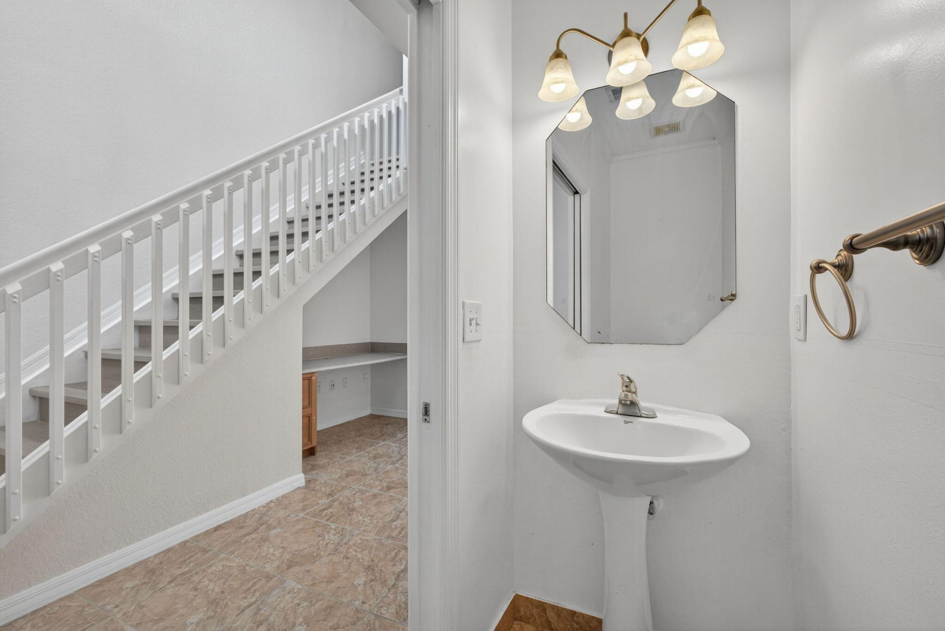 513 Talia Circle, Palm Springs, FL 33461 Photo