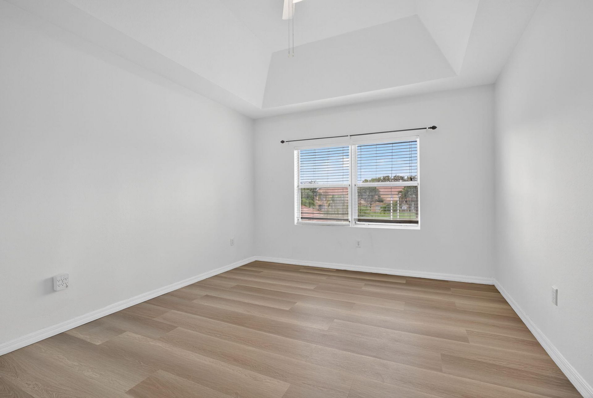 513 Talia Circle, Palm Springs, FL 33461 Photo