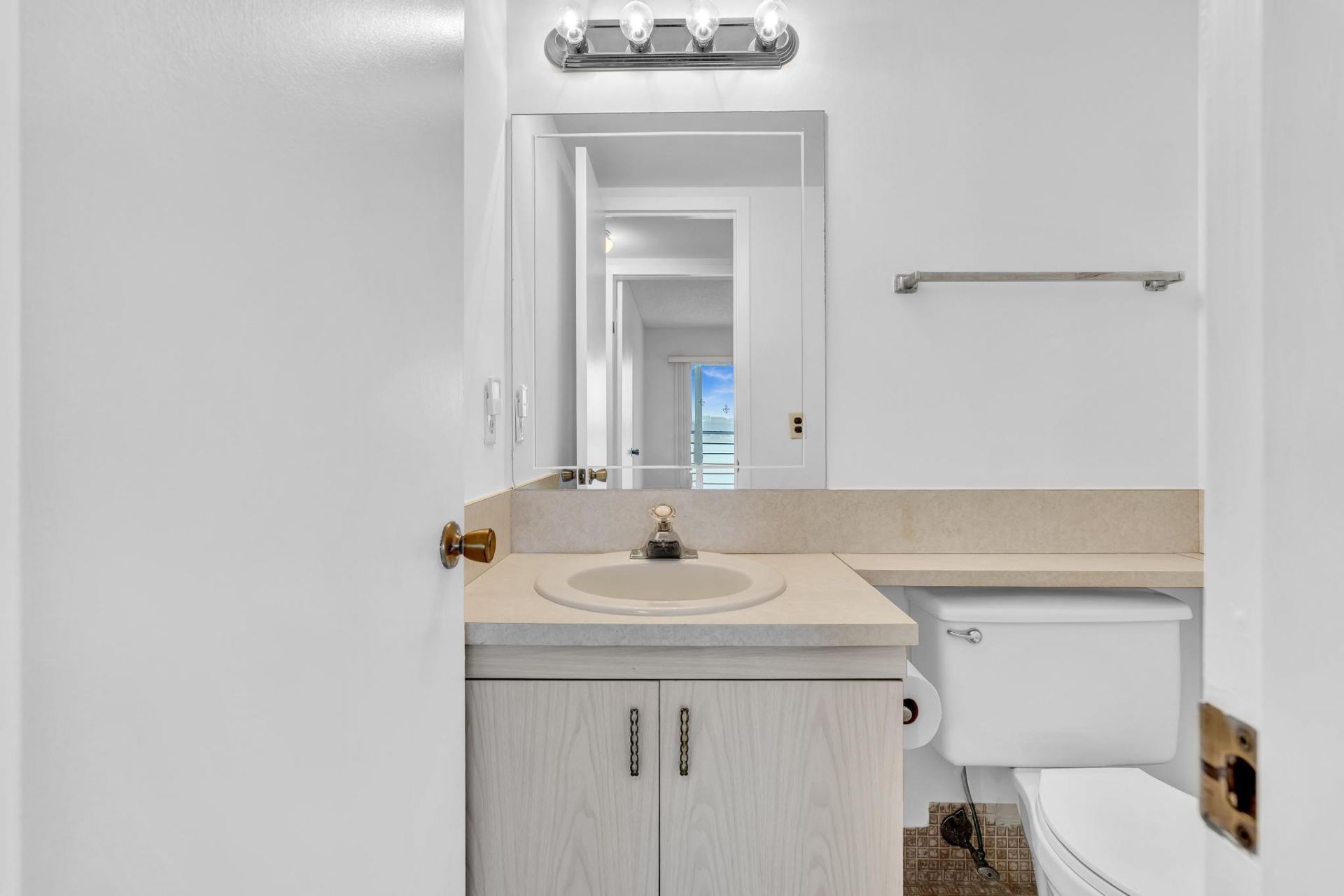 2066 Exeter D, Boca Raton, FL 33434 Photo