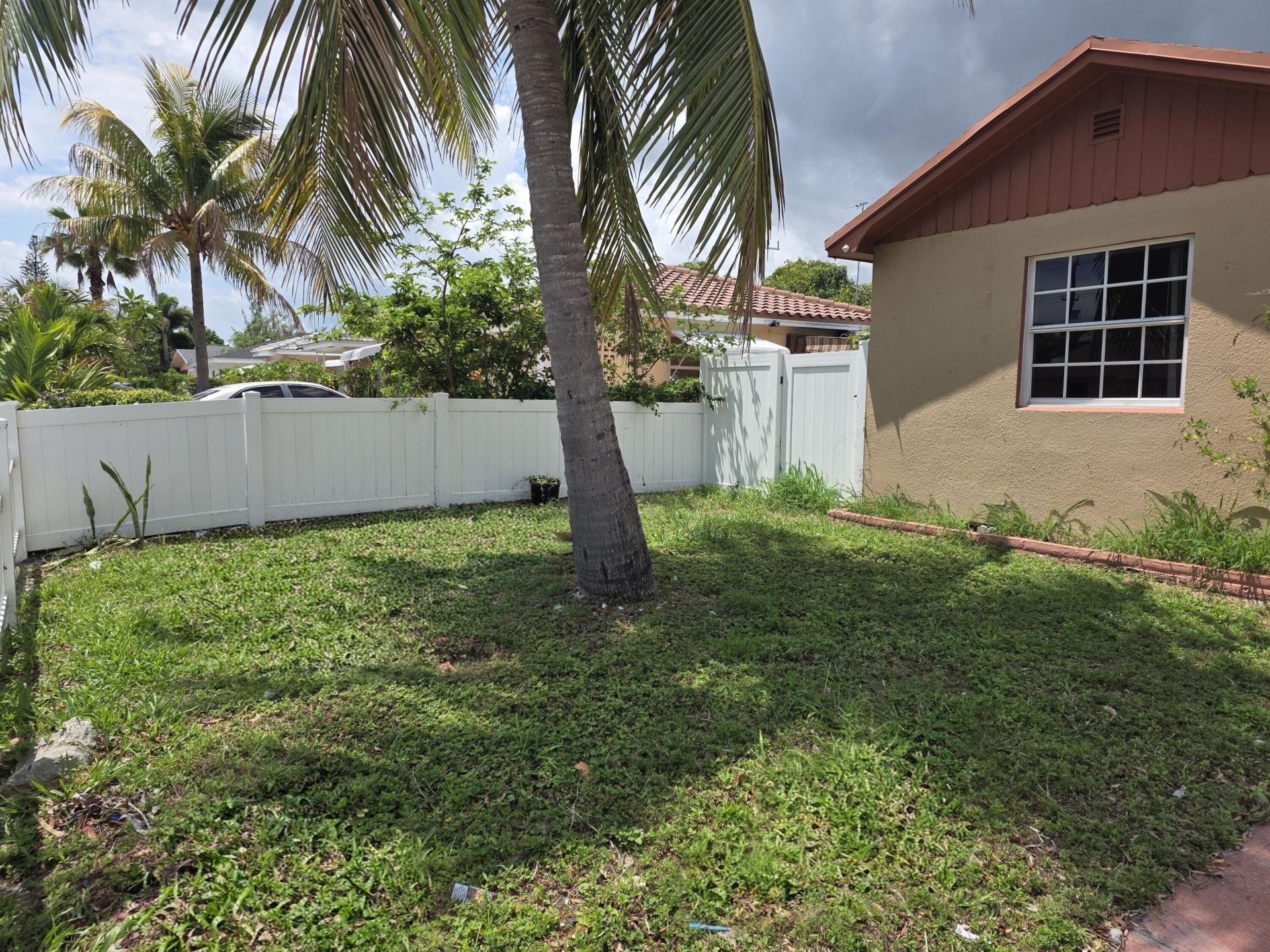 905 S F Street, Lake Worth Beach, FL 33460 Photo