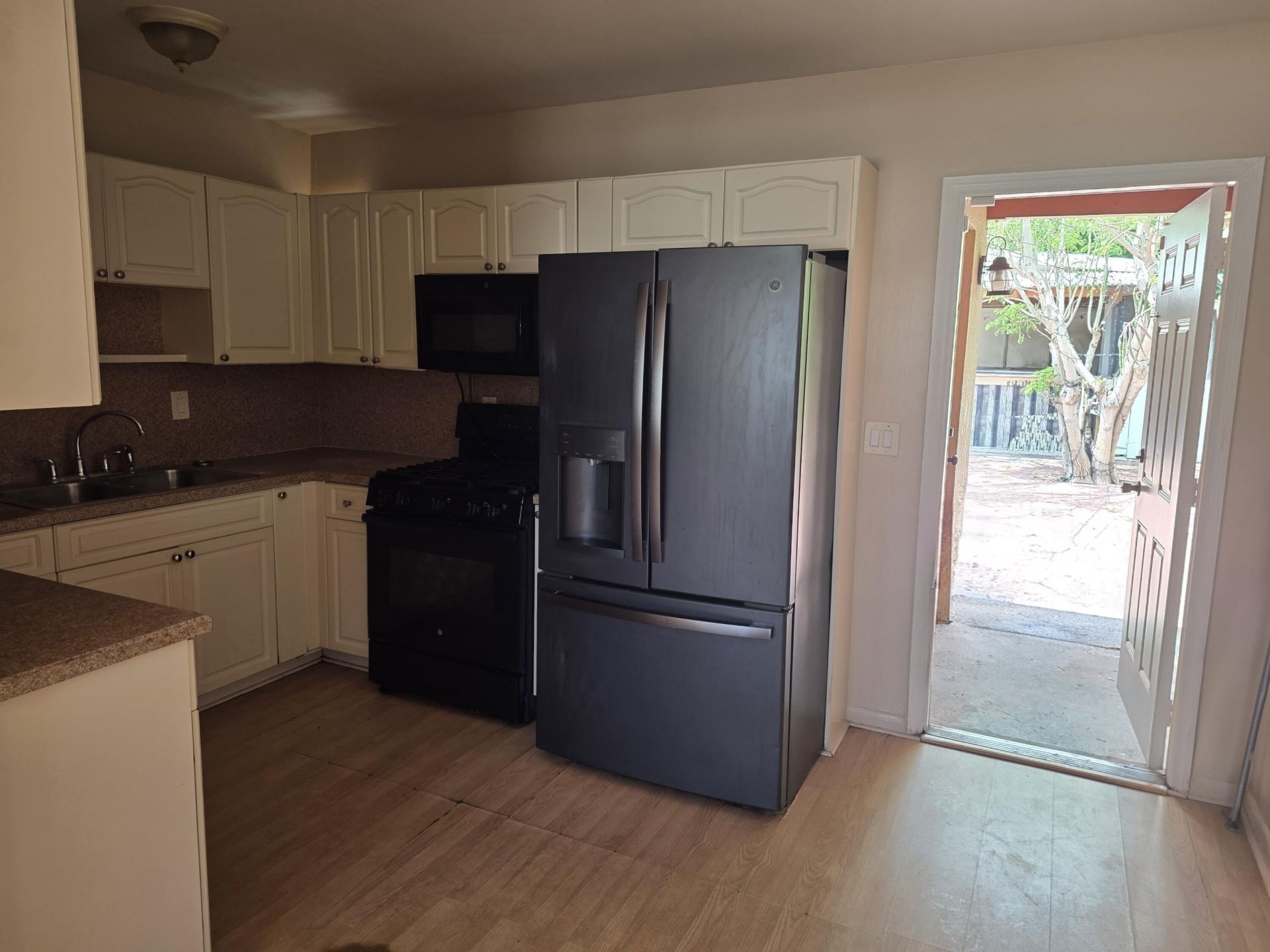 905 S F Street, Lake Worth Beach, FL 33460 Photo