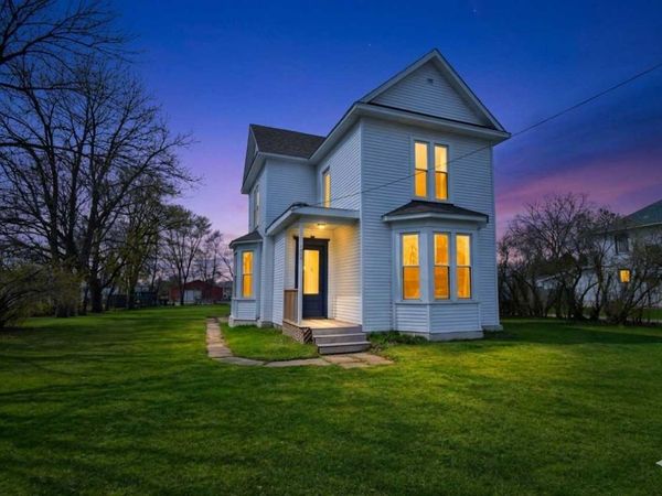 150 Broadway Avenue S, Cokato, MN 55321