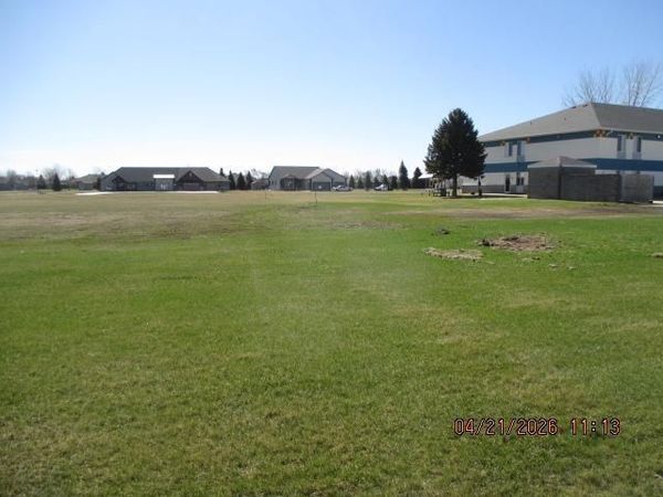 1884 210 Drive, Wahpeton, ND 58075