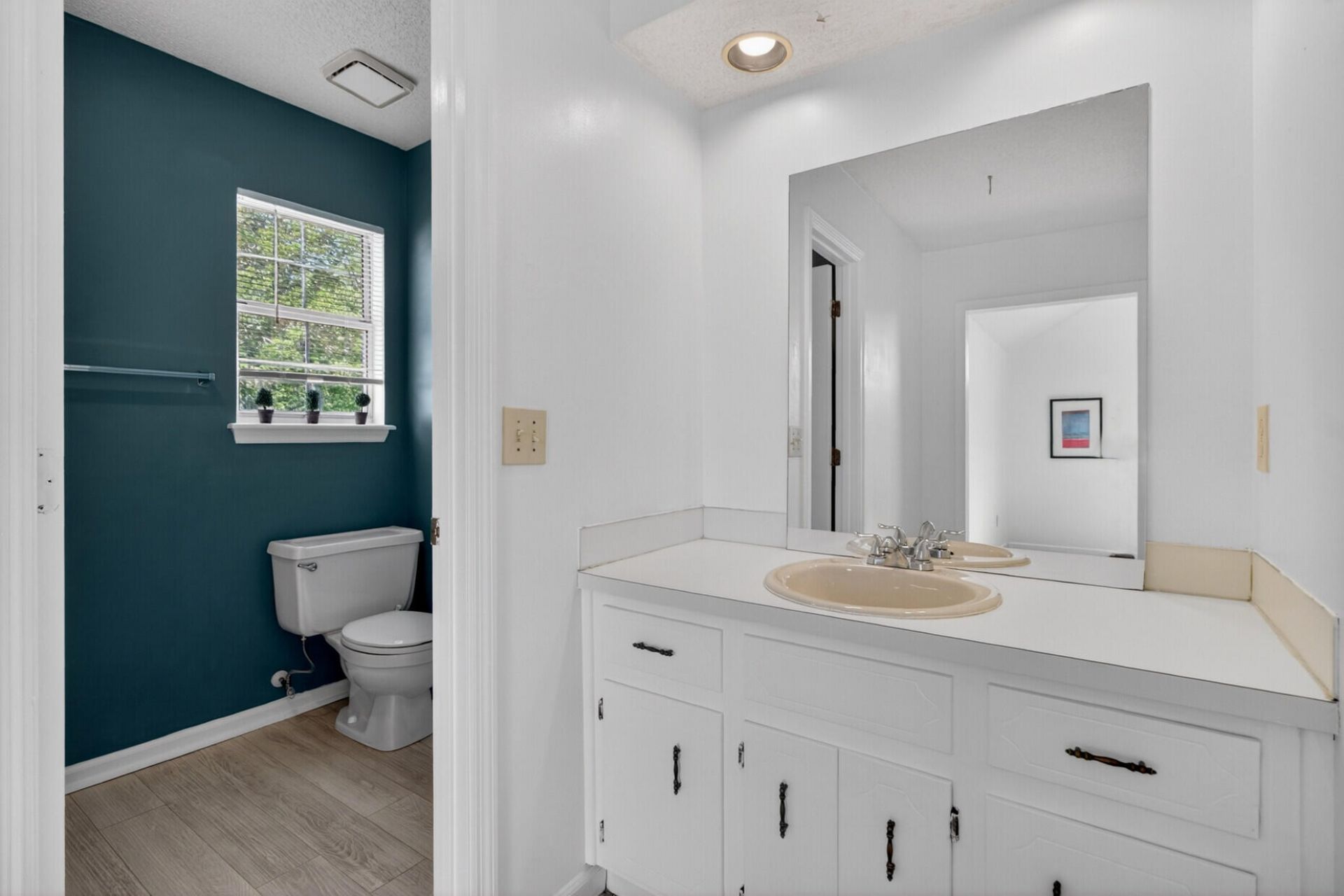 10 Jerome Court Photo 21