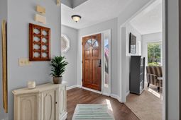 10 Jerome Court photo 4