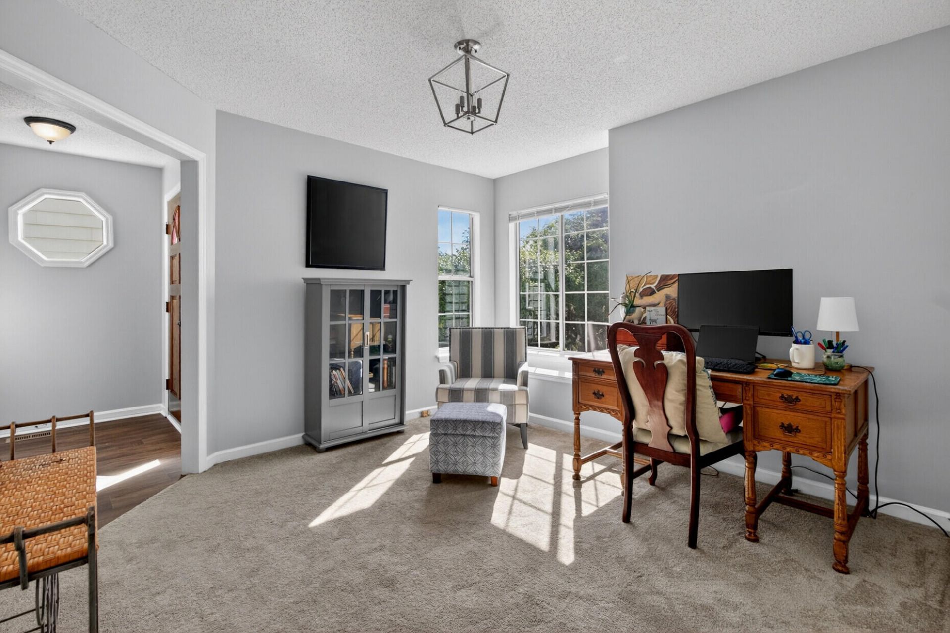 10 Jerome Court Photo 6