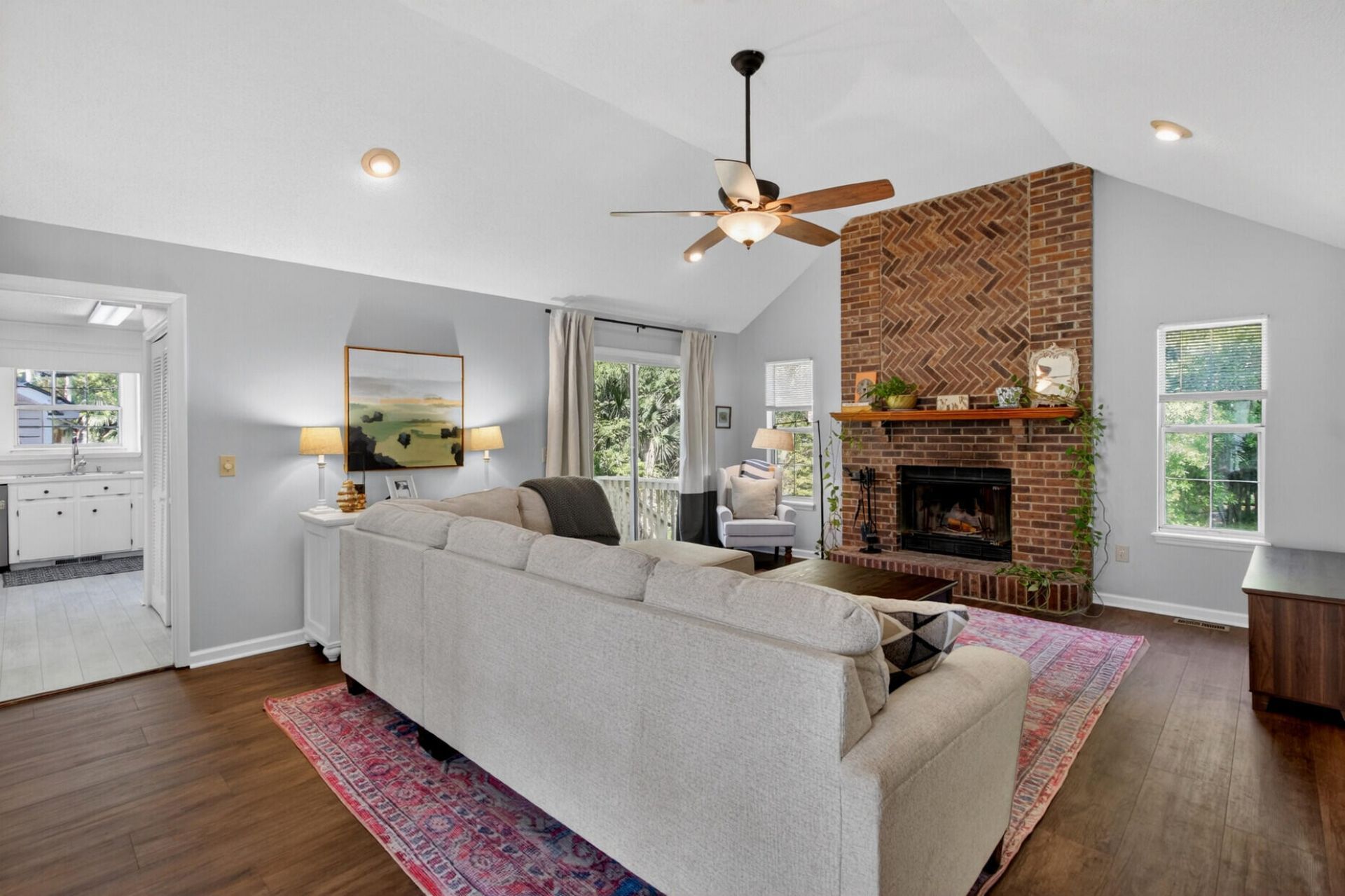 10 Jerome Court Photo 9